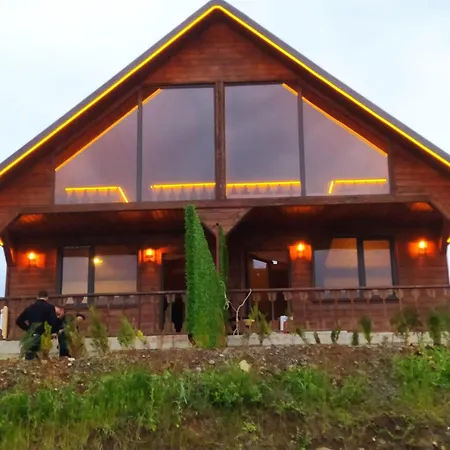 Tosun ロッジ トラブゾン